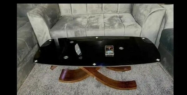 Table basse moderne en verre