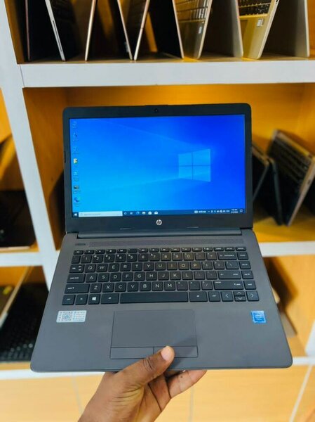 HP 245 G7