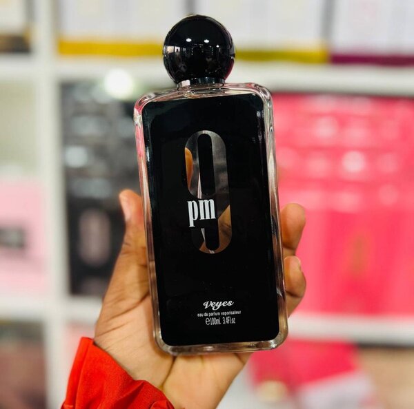9pm Perfume by Veyes