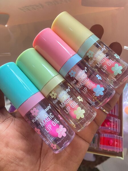 Lip gloss