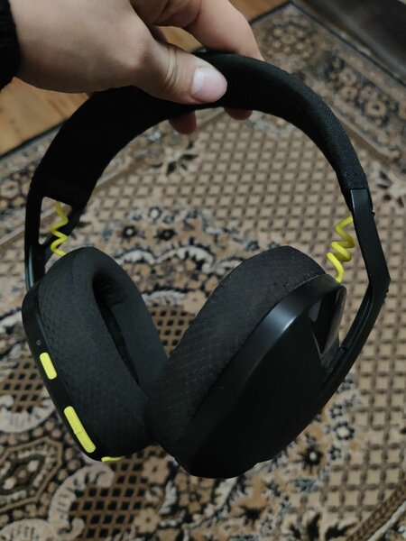 Logitech G435