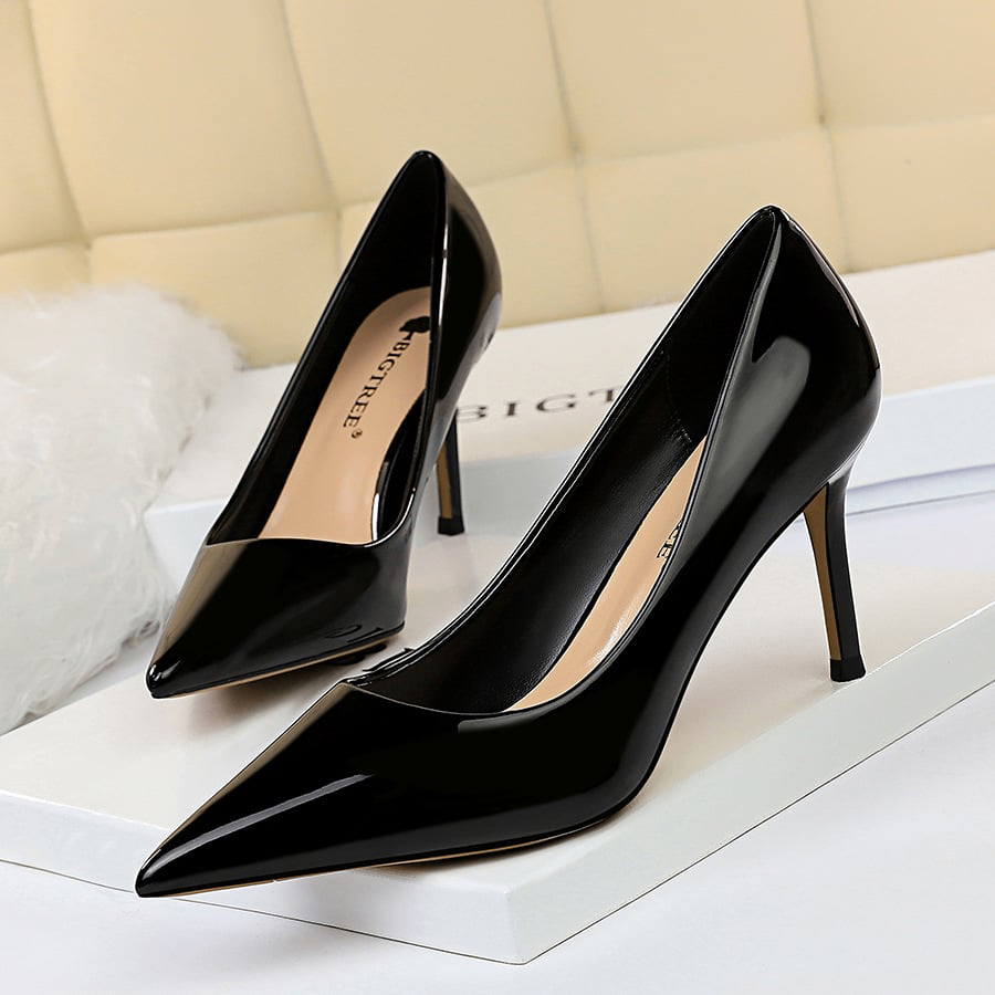 Ladies heel