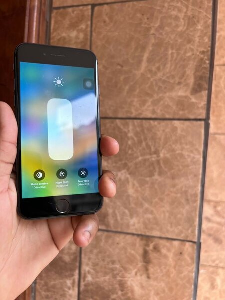 iPhone 8 64Giga