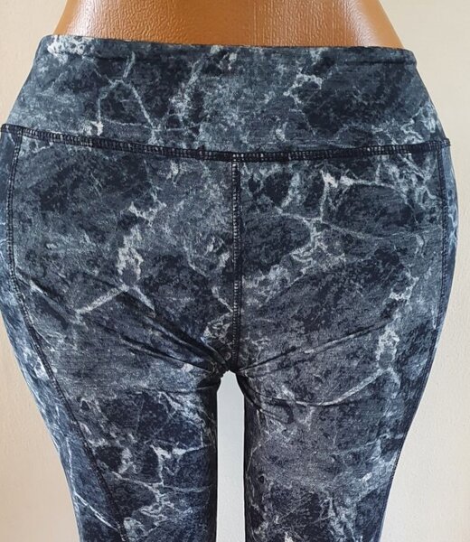 active wear bottoms