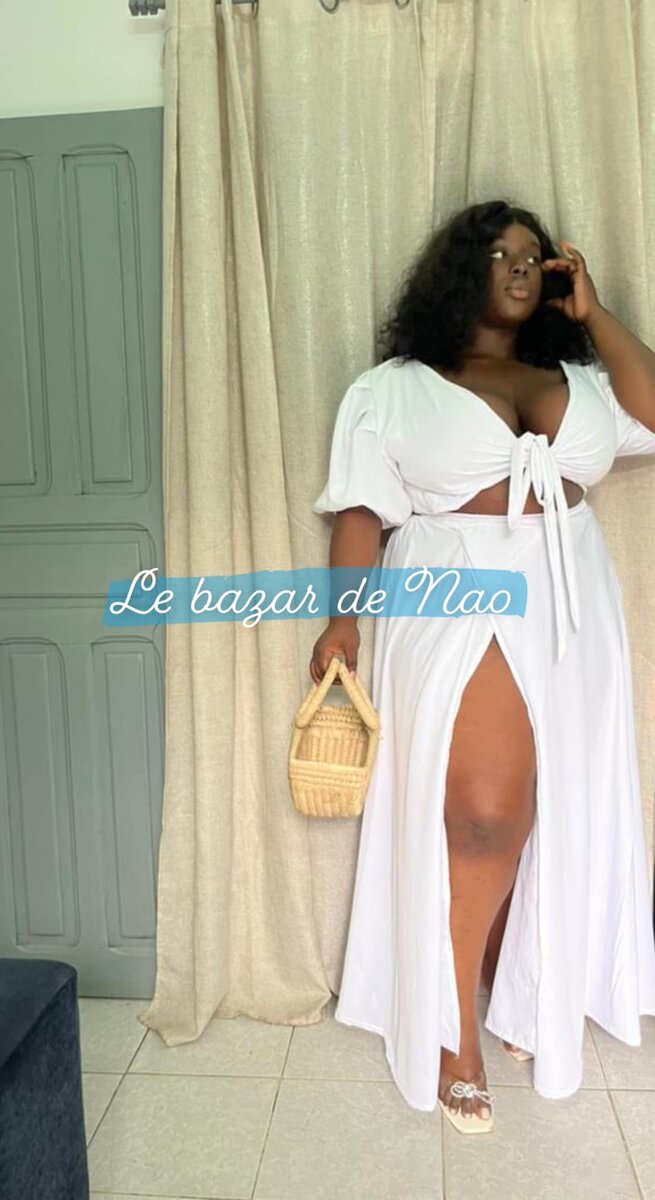 Femmes blanc ensemble, top et jupe longue