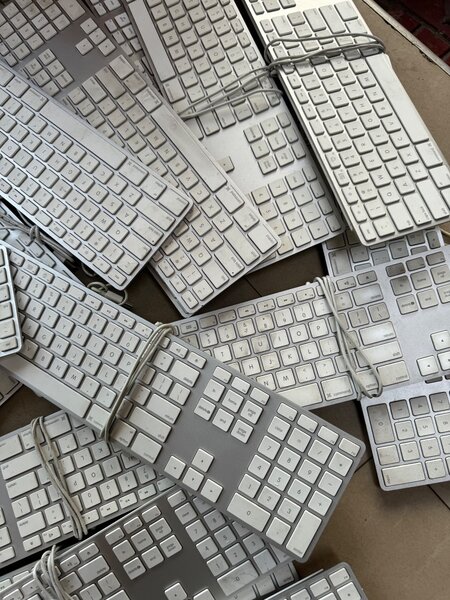 Apple USB Wired Keyboard / Numeric Keypad Silver original