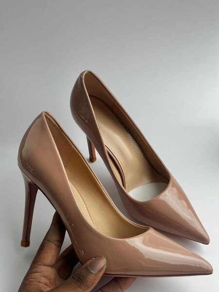 Pencil heel