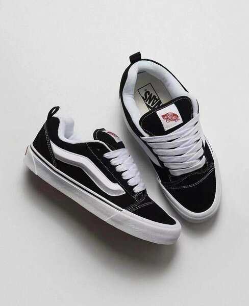 Vans Knu Skool