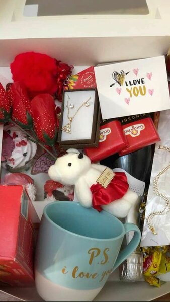 Valentine package