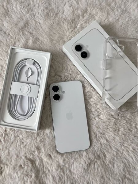 iPhone 16 256gb