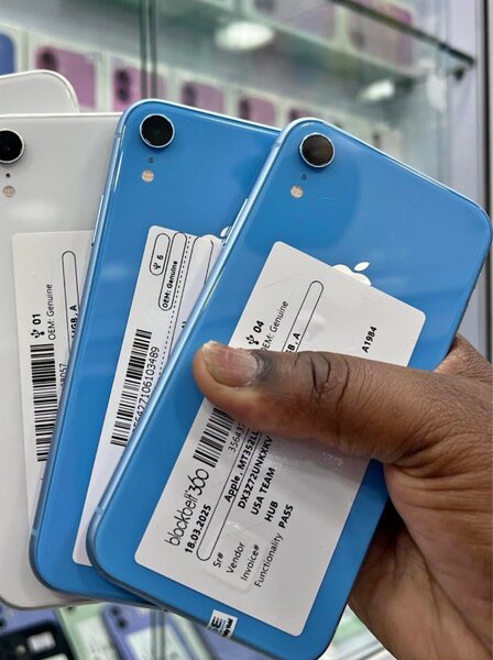 iPhone XR