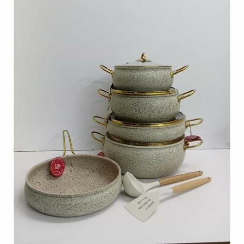 11 pic cookware set