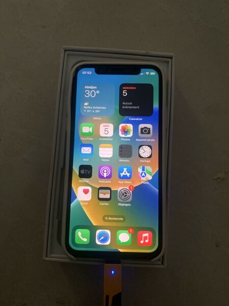 iPhone X simple