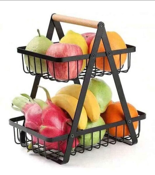 Étagère de cuisine fruit un croissant