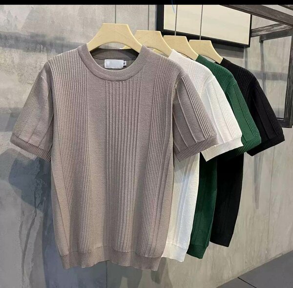 Fashion knitted tops