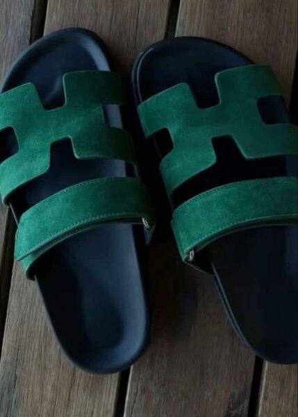 Female slippers