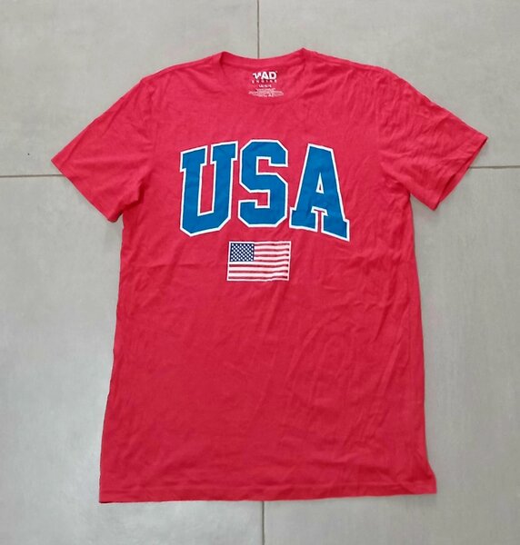 Tee-shirts