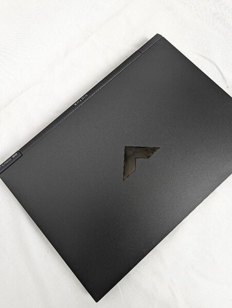 HP Victus