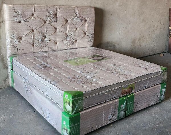 Beds, mattress and headboard