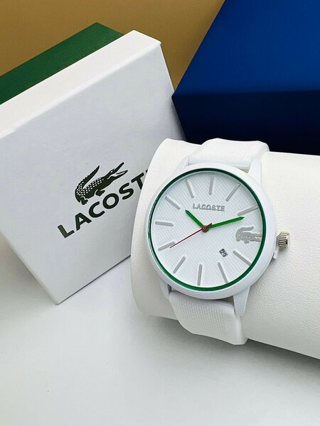 Montres Lacoste