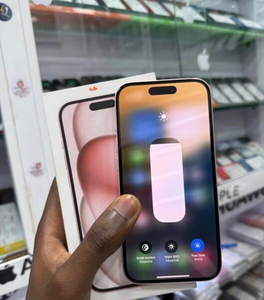 iPhone 15