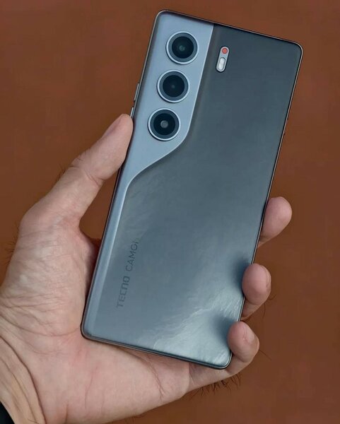 Smartphone TECNO Camon AI