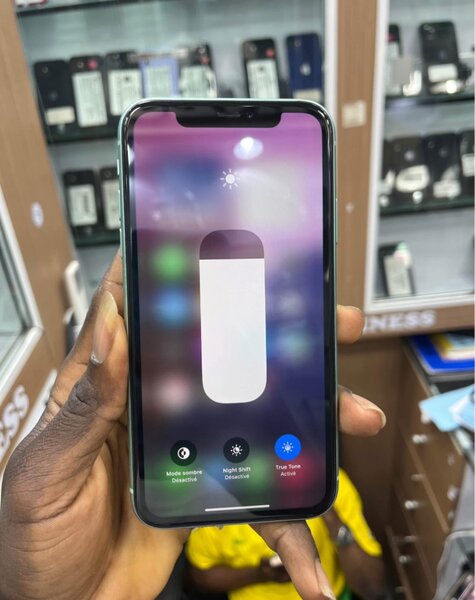 iPhone 11 Vert