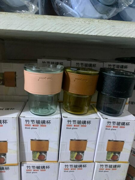 Glass cup
