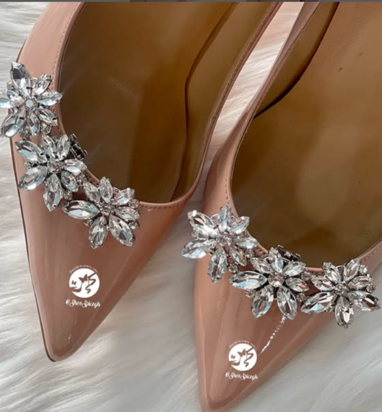 Shoe accessories 