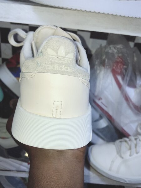 Chaussure friperie