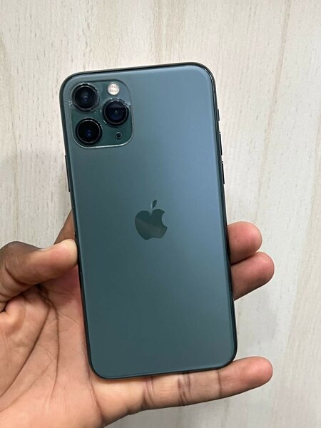 11 pro disponible seconde main propre