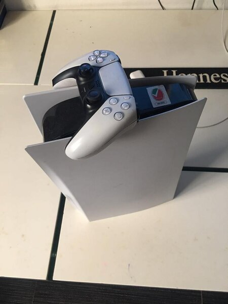 Play Station