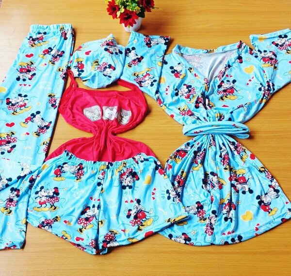 Night wear