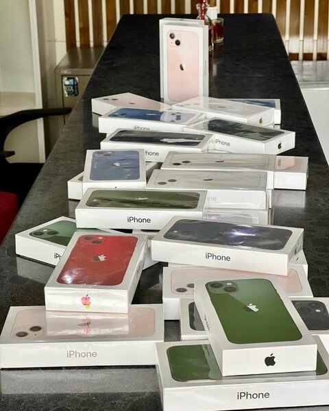 iPhone 13 128 Go