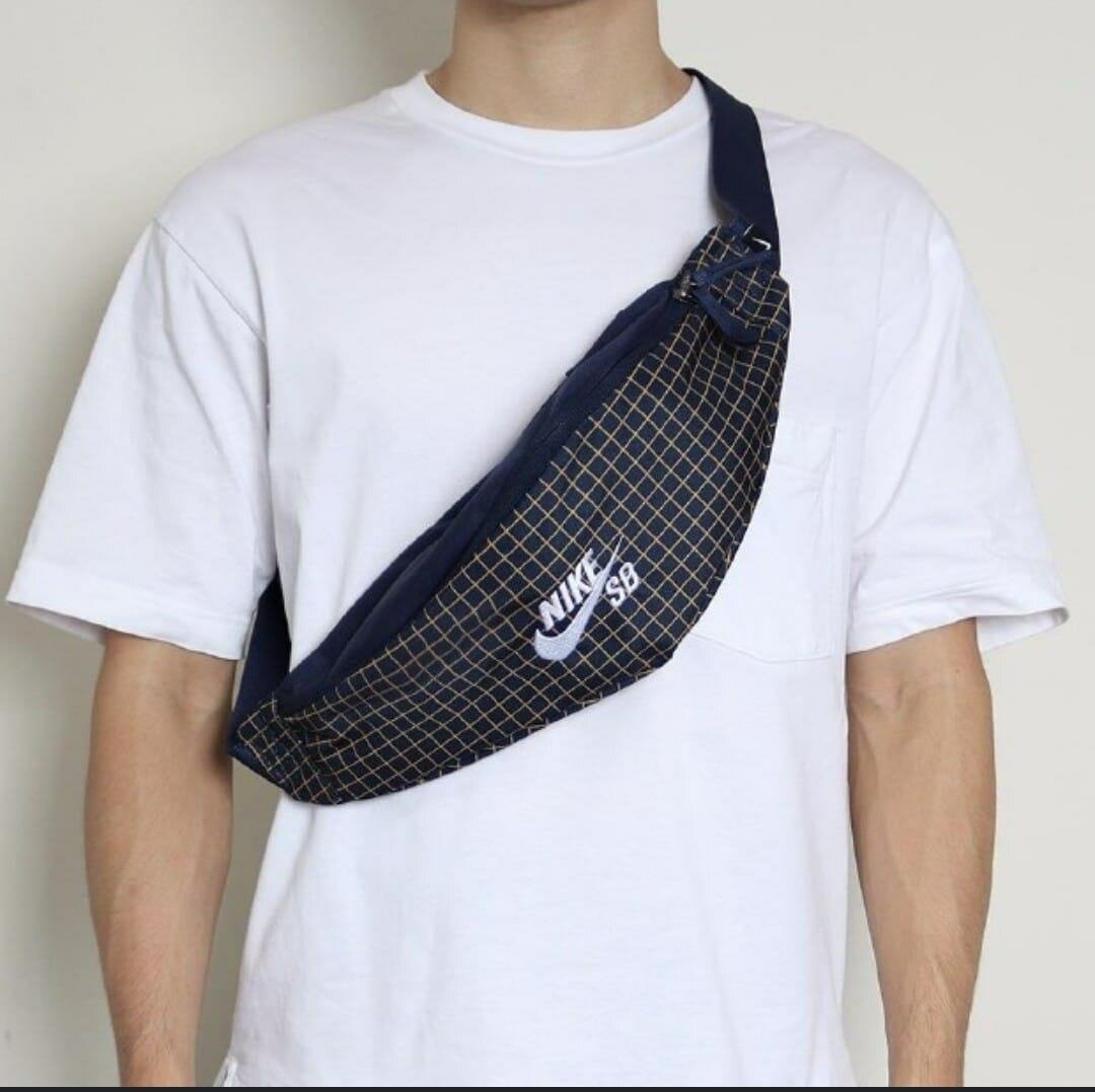 Fanny pack