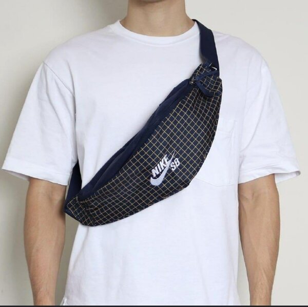 Fanny pack
