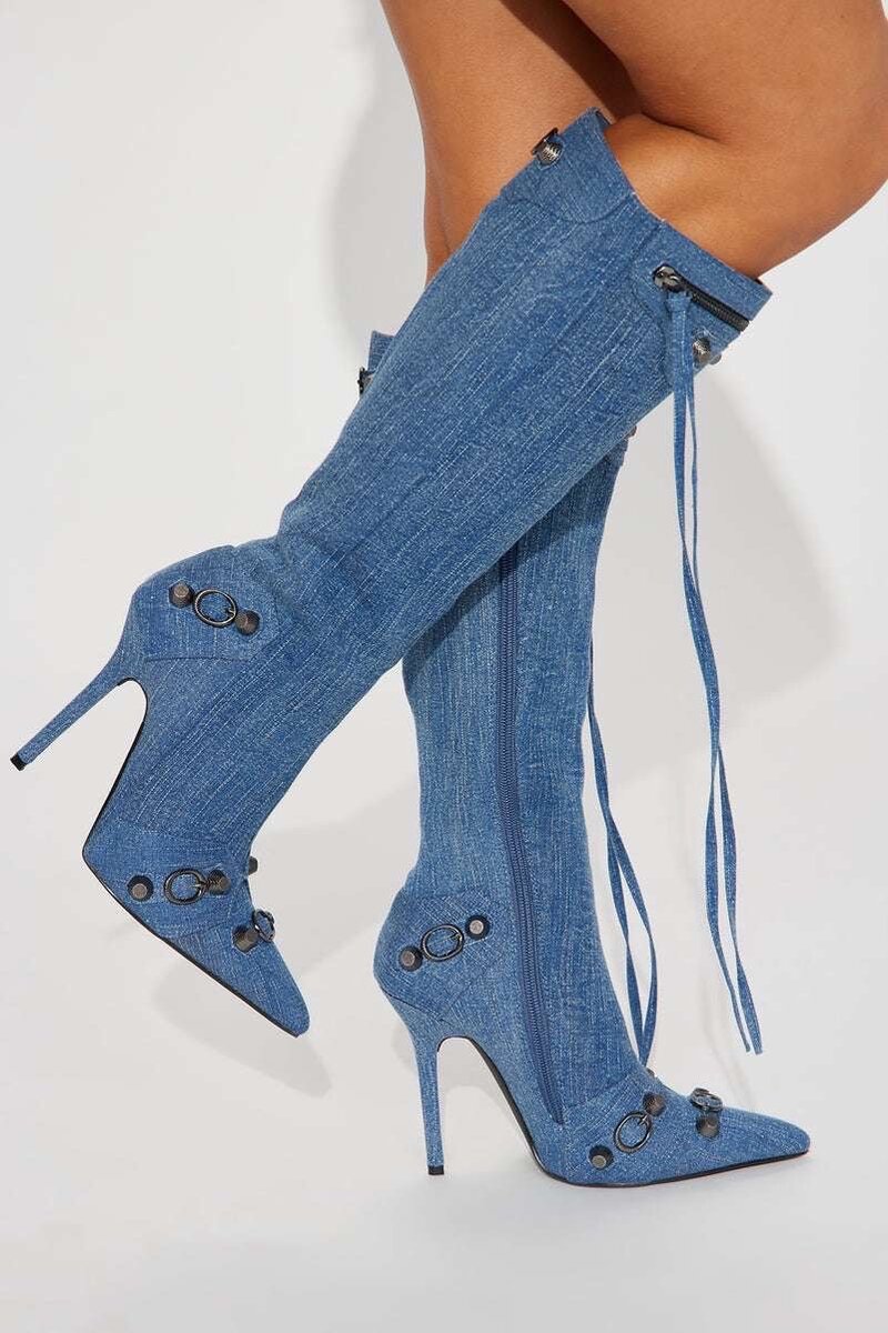 Fashion nova boots