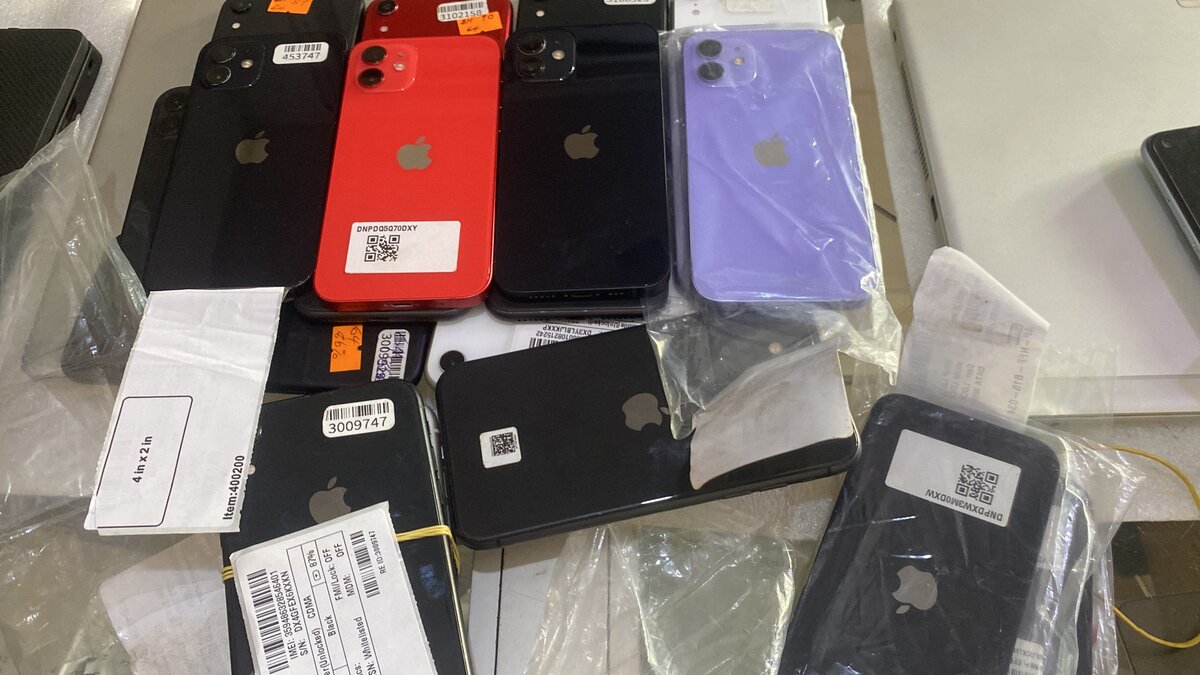 iPhone 11 64g