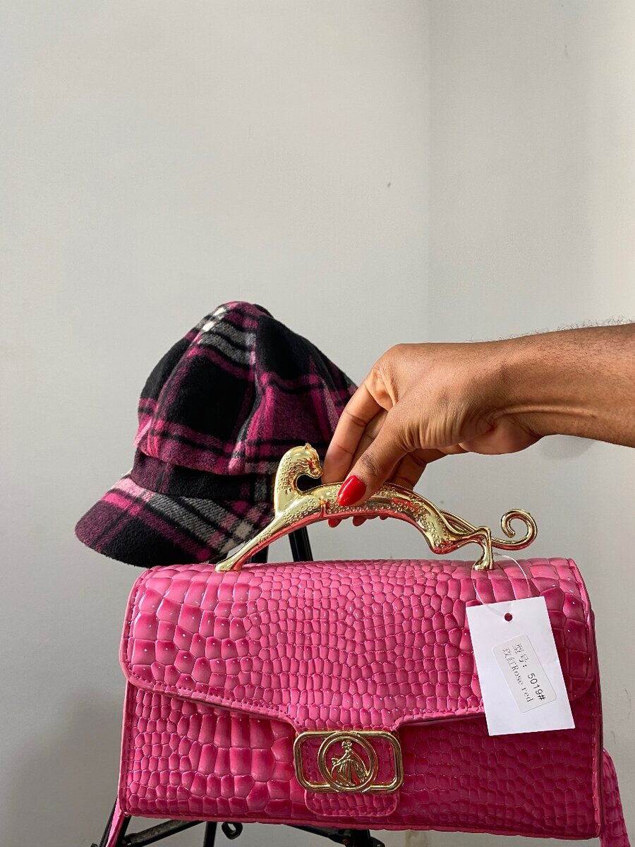 Bag and cap combo