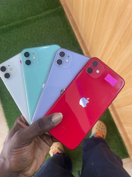iPhone 11