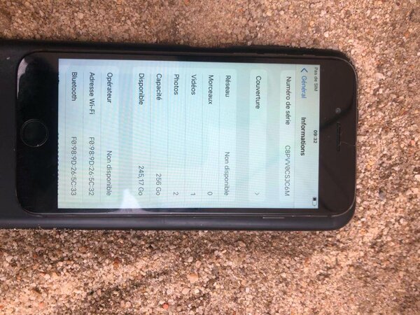 iPhone 8