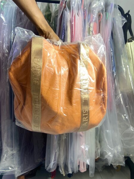 Sac léger en cuir orange