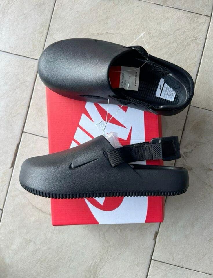 Crocs Nike
