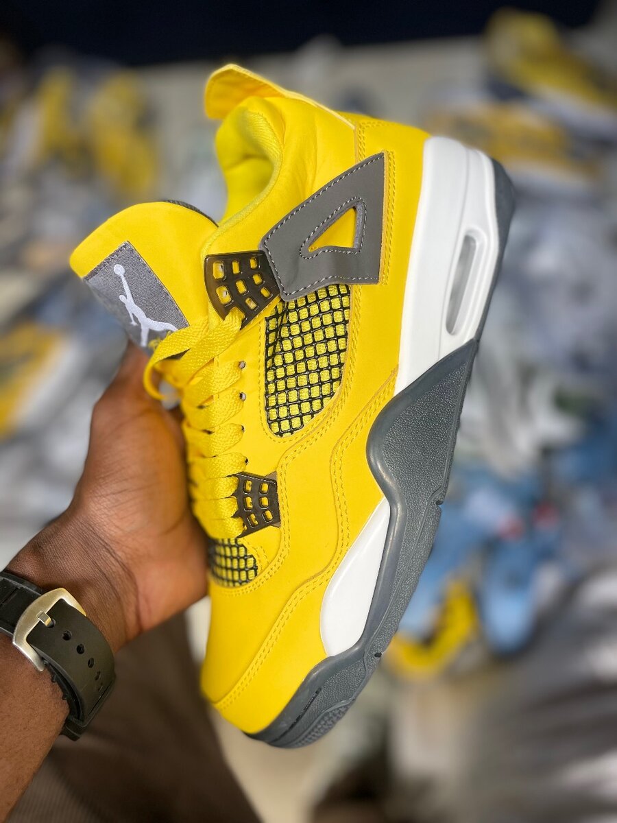 Jordan 4
