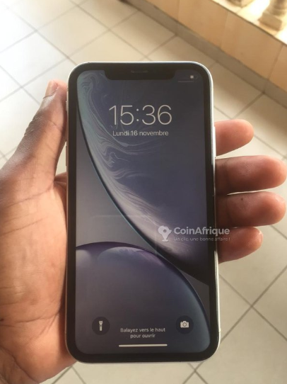 iPhone XR - 128Go