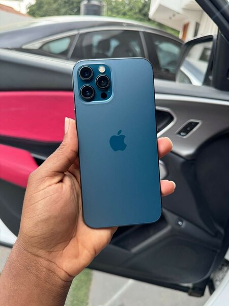 iPhone 12 Pro Max