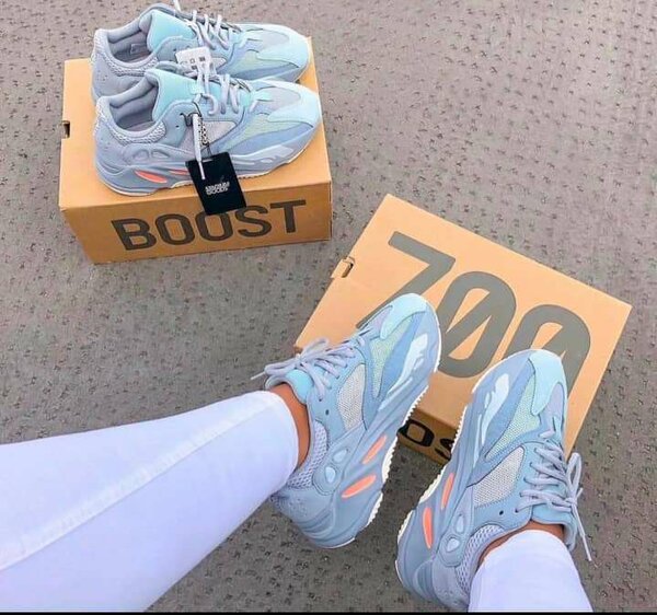 Yeezy boost 380