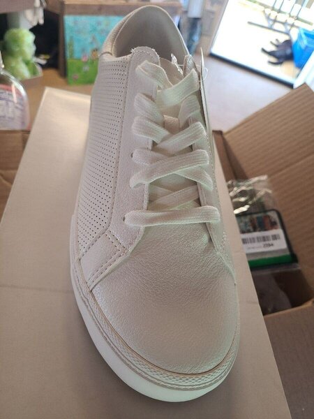 Basket adidas GSM