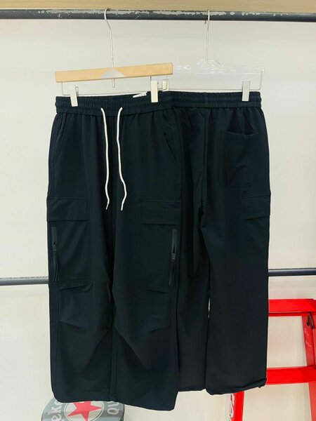 Thick joggers