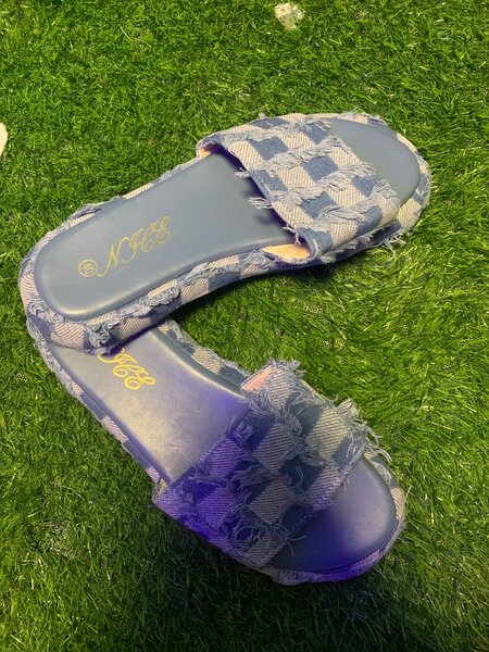 Ladies Slippers